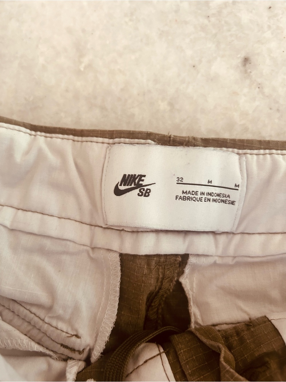 Men's Nike SB Ripstop Cargo Pants Size 32 - Picture 4 of 5